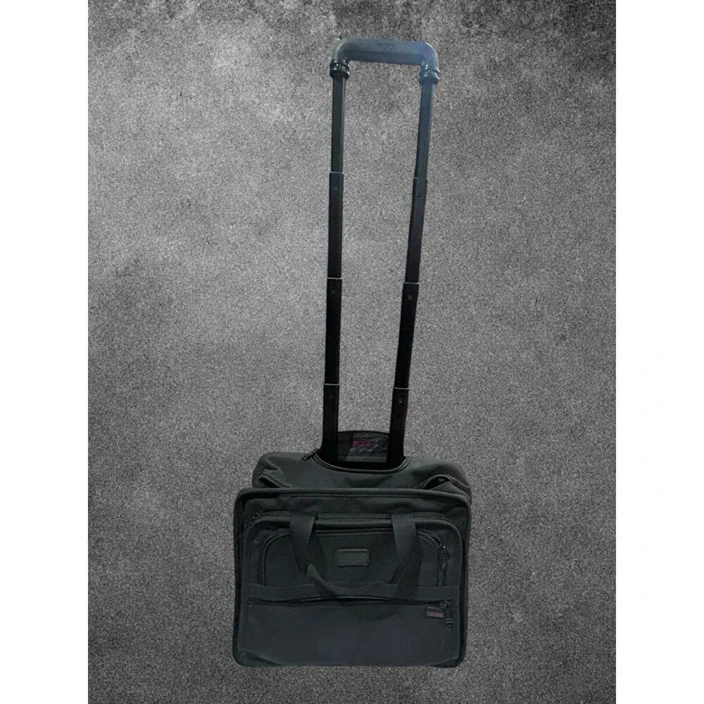 Tumi Alpha 2 Wheeled Briefcase Laptop Bag Carry-on Black 2223d3